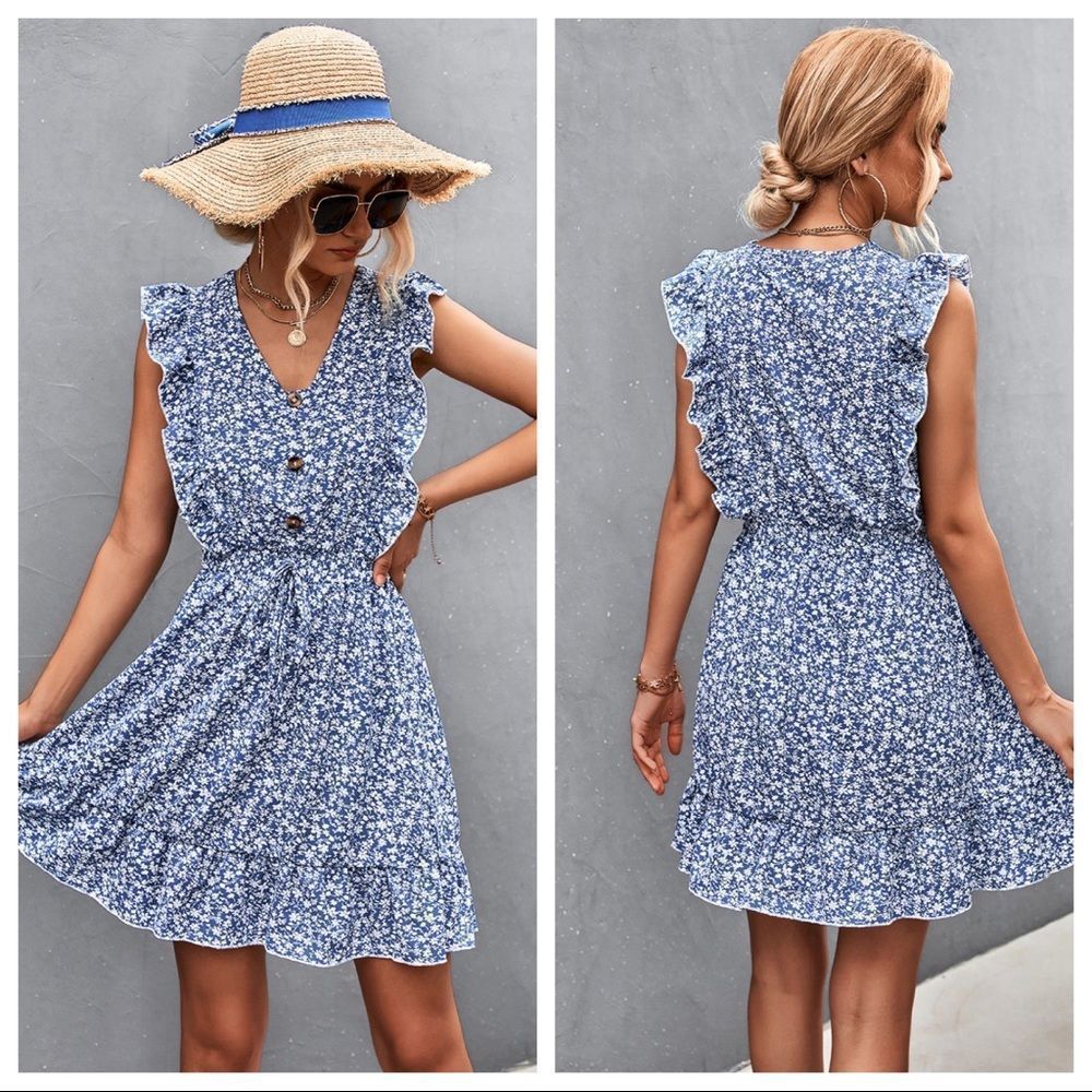 Ditsy Floral Ruffled V-Neck Dress